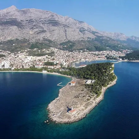 By The Sea - 19210 Apartman *